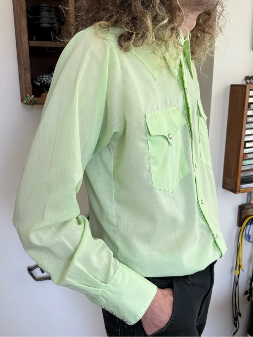 Vintage 60s Lime Green Pearl Snap Semi Sheer Spear Collar Western ~ Size Medium - Picture 2 of 8